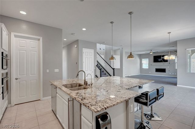 358 Elder View Drive, Las Vegas, NV 89138
