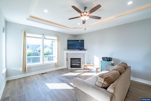 551 SE Arbor St, Sublimity, OR 97385