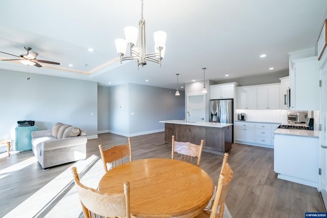 551 SE Arbor St, Sublimity, OR 97385