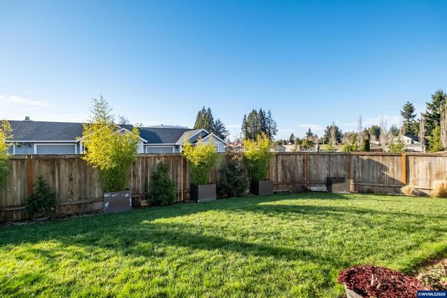 551 SE Arbor St, Sublimity, OR 97385