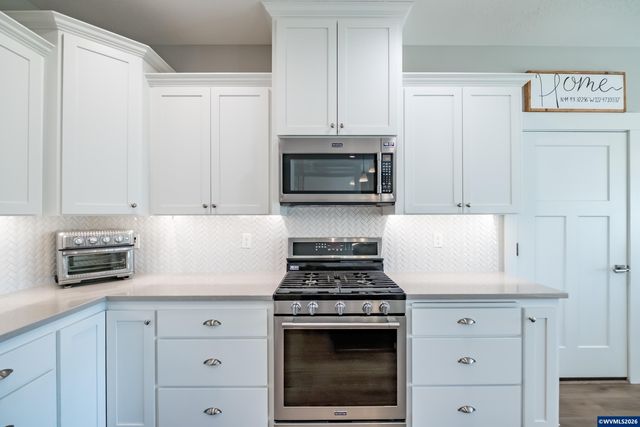 551 SE Arbor St, Sublimity, OR 97385