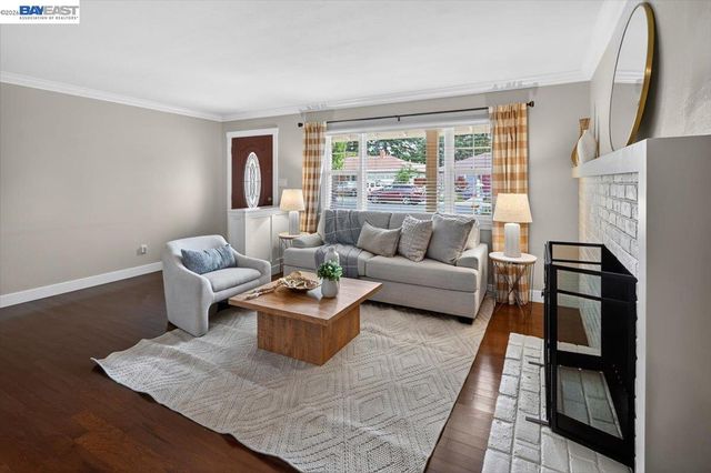 3668 Oregon Way, Livermore, CA 94550