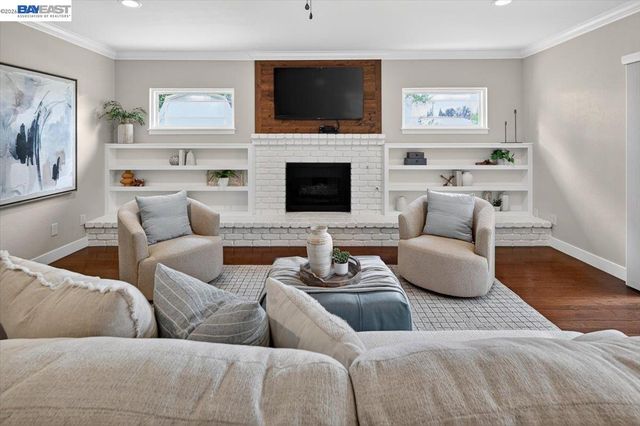 3668 Oregon Way, Livermore, CA 94550