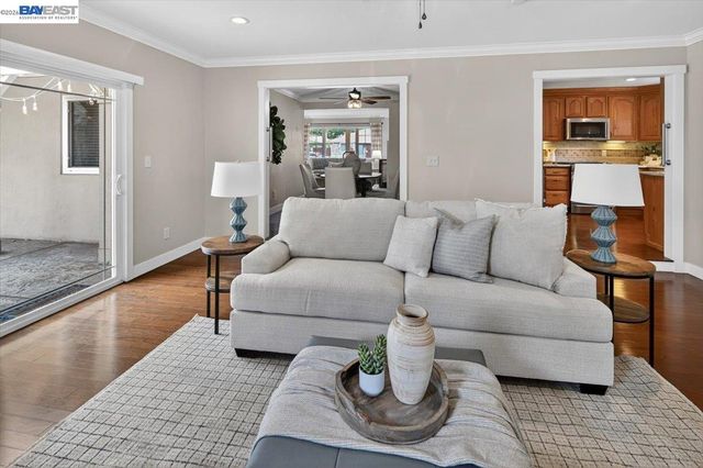 3668 Oregon Way, Livermore, CA 94550