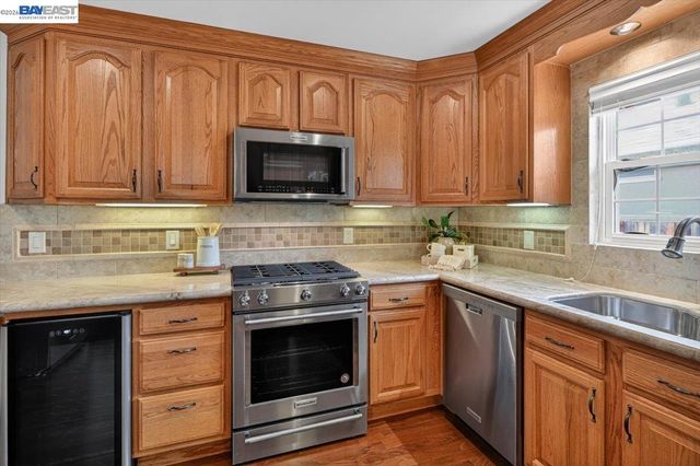 3668 Oregon Way, Livermore, CA 94550