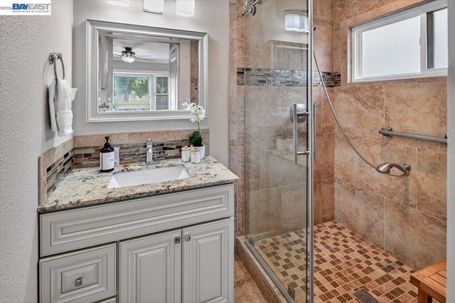 3668 Oregon Way, Livermore, CA 94550