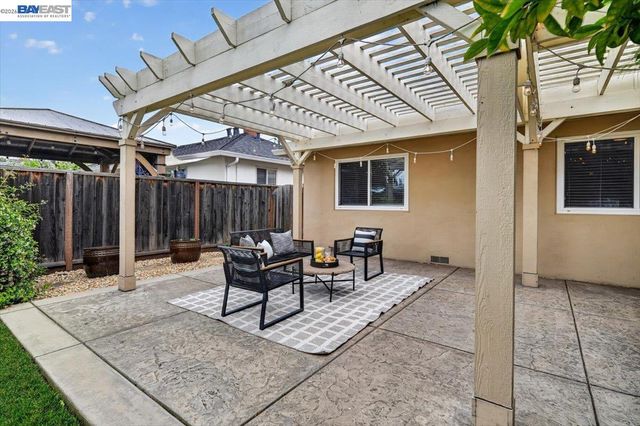 3668 Oregon Way, Livermore, CA 94550