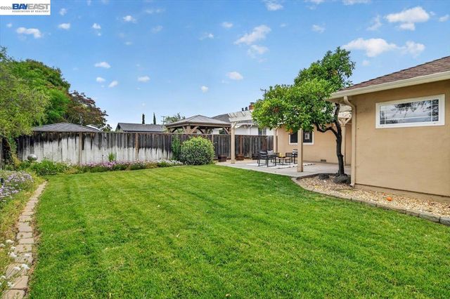 3668 Oregon Way, Livermore, CA 94550