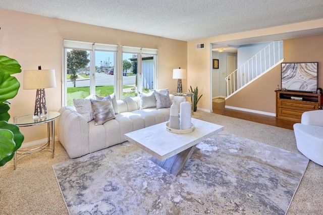 4811 Newman Avenue, Cypress, CA 90630