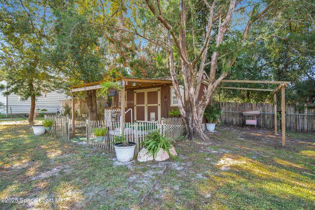 11 Aster Drive, Debary, FL 32713