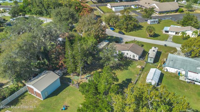 11 Aster Drive, Debary, FL 32713