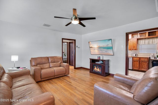 11 Aster Drive, Debary, FL 32713