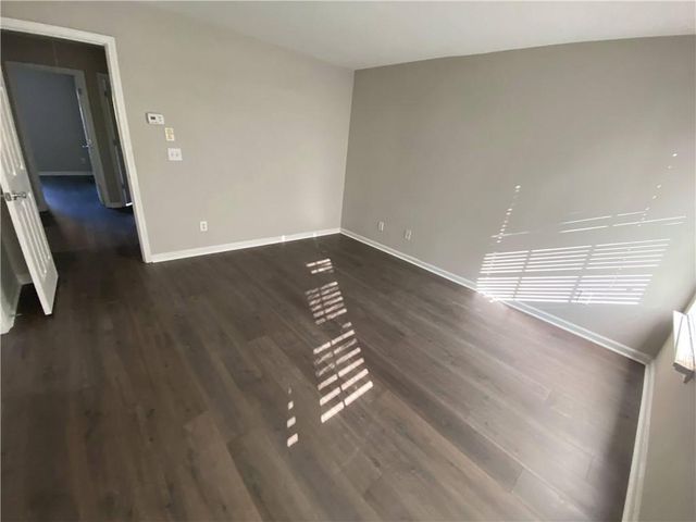 2214 Landing Walk Drive, Duluth, GA 30097