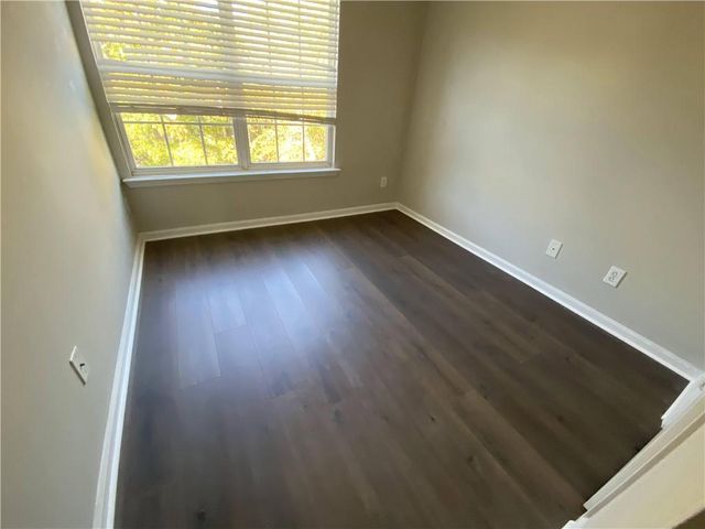 2214 Landing Walk Drive, Duluth, GA 30097