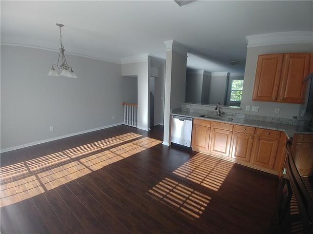 2214 Landing Walk Drive, Duluth, GA 30097