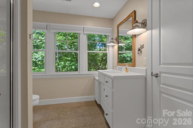 2825 Hunting Country Road, Tryon, NC 28782