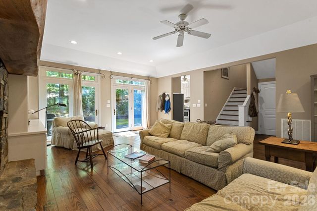 2825 Hunting Country Road, Tryon, NC 28782