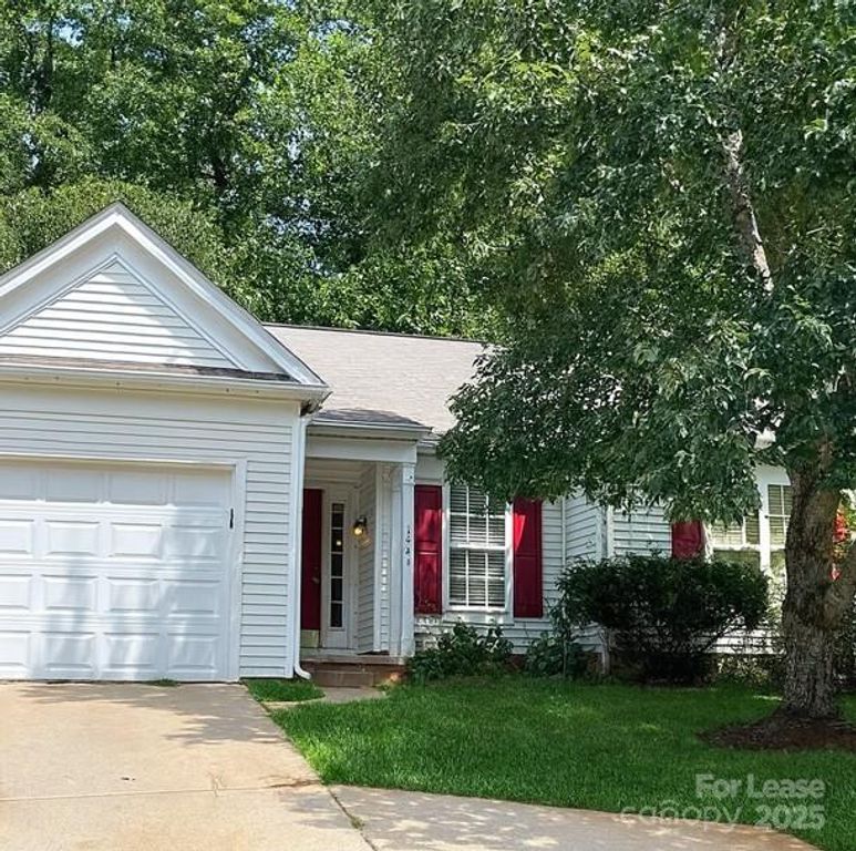 1444 Rumstone Lane, Charlotte, NC 28262