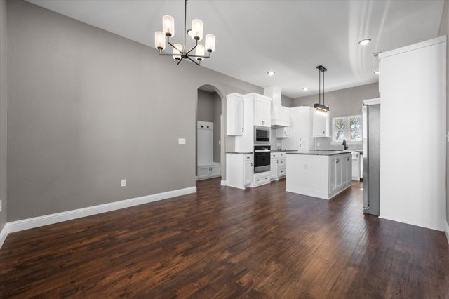 4609 County Road 206, Grandview, TX 76050