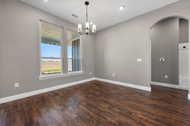 4609 County Road 206, Grandview, TX 76050