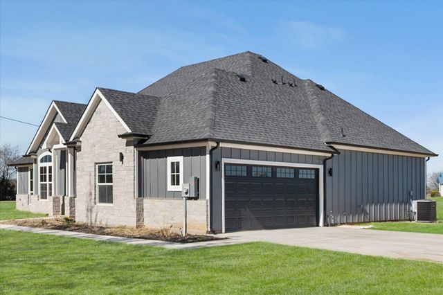 4609 County Road 206, Grandview, TX 76050