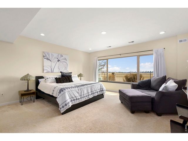 6482 Half Moon Bay Dr, Windsor, CO 80550