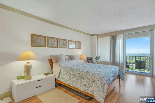 1530 Palisade Avenue 23E, Fort Lee, NJ 07024