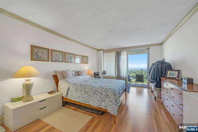 1530 Palisade Avenue 23E, Fort Lee, NJ 07024