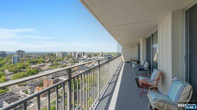 1530 Palisade Avenue 23E, Fort Lee, NJ 07024