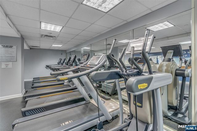 1530 Palisade Avenue 23E, Fort Lee, NJ 07024