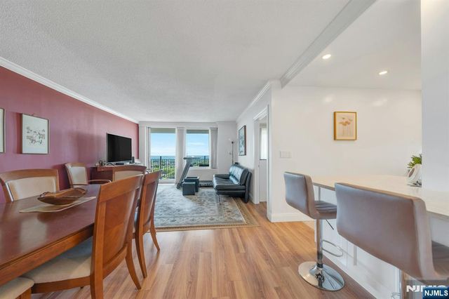 1530 Palisade Avenue 23E, Fort Lee, NJ 07024