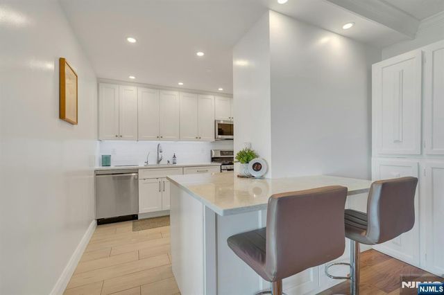 1530 Palisade Avenue 23E, Fort Lee, NJ 07024