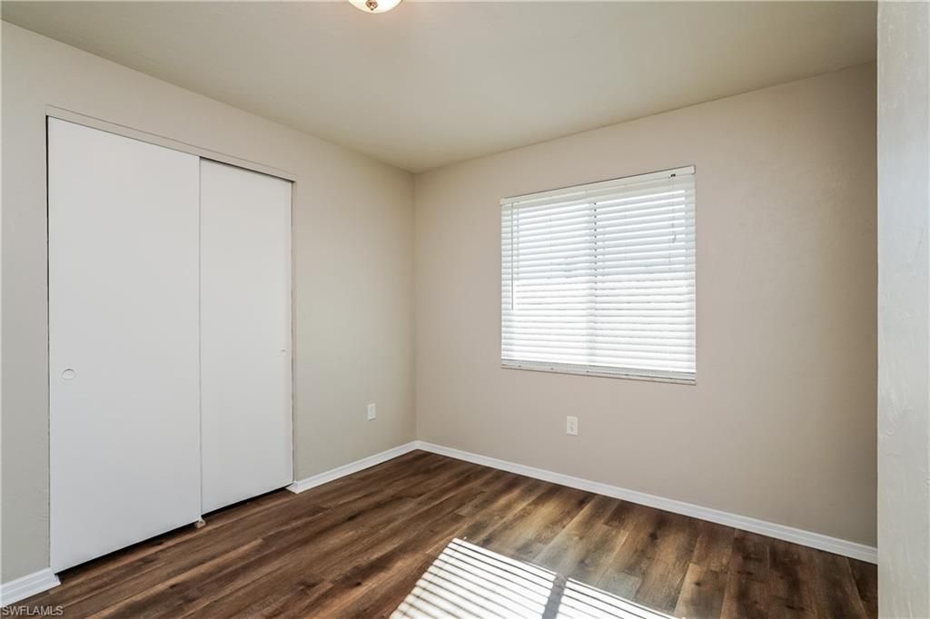 Image 9 of property listing at 1437 SE 14th TER, Cape Coral, FL 33990