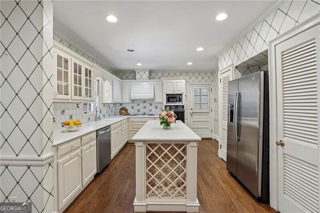 2577 Red Valley Road NW, Atlanta, GA 30305