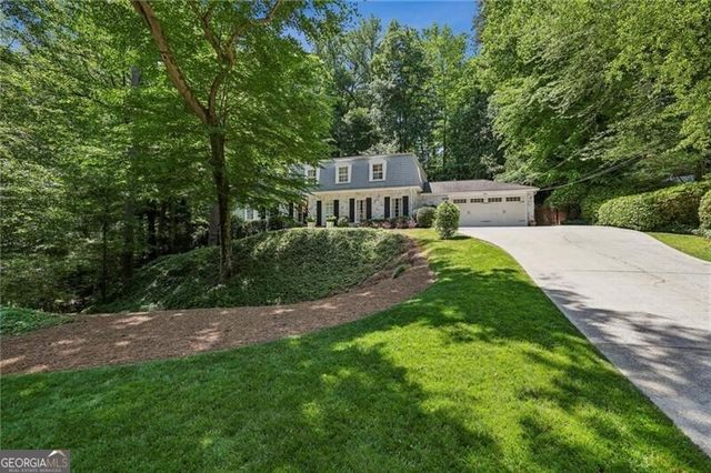 2577 Red Valley Road NW, Atlanta, GA 30305
