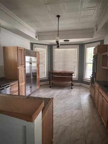 700 W Texas Street, Denison, TX 75020