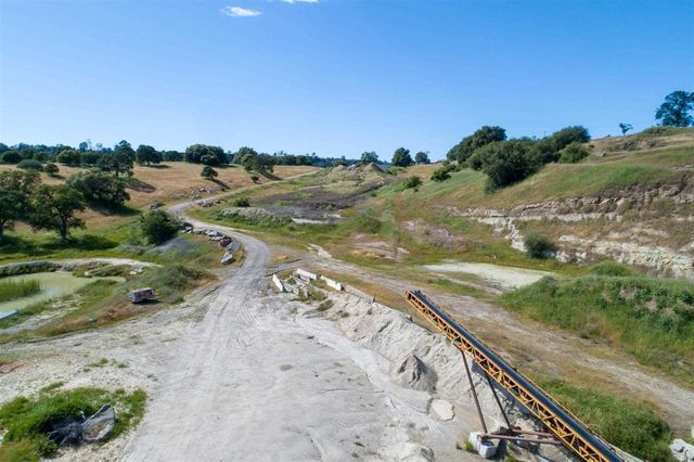 15653 Hwy 108, Jamestown, CA 95327