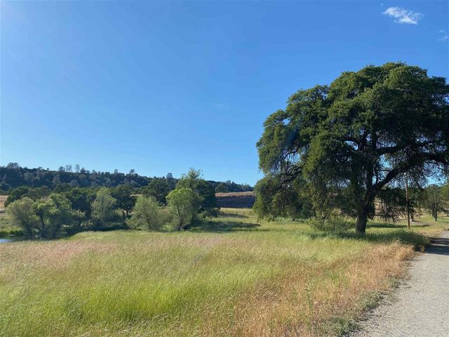 15653 Hwy 108, Jamestown, CA 95327