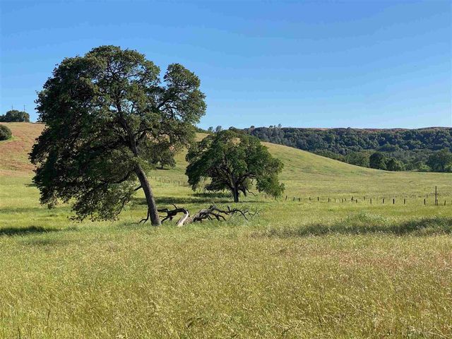 15653 Hwy 108, Jamestown, CA 95327