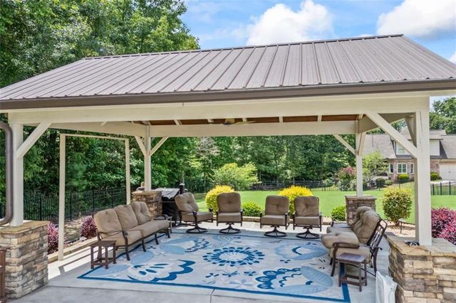 1211 Highgrove Court, Monroe, GA 30655