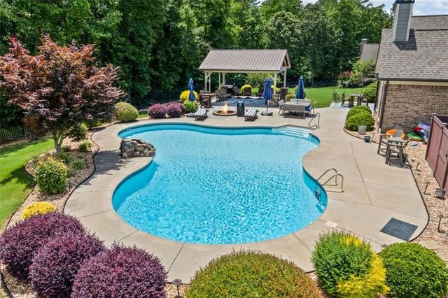 1211 Highgrove Court, Monroe, GA 30655