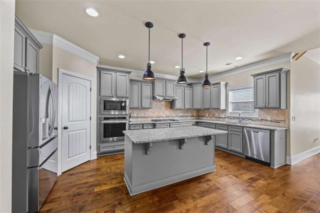 1211 Highgrove Court, Monroe, GA 30655