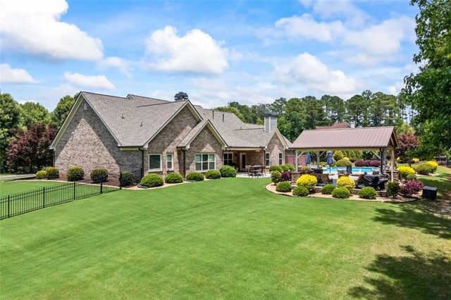 1211 Highgrove Court, Monroe, GA 30655