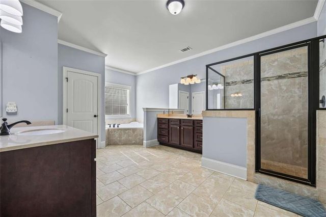 1211 Highgrove Court, Monroe, GA 30655