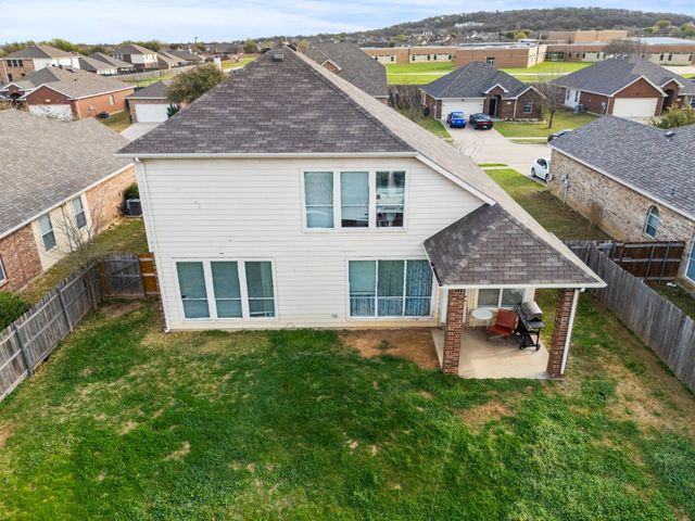 1129 Mourning Dove Drive, Burleson, TX 76028