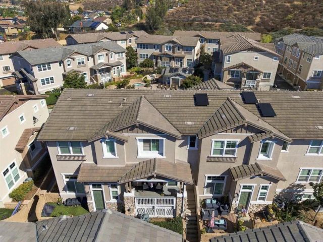 2011 Copper Ridge Rd, Santee, CA 92071