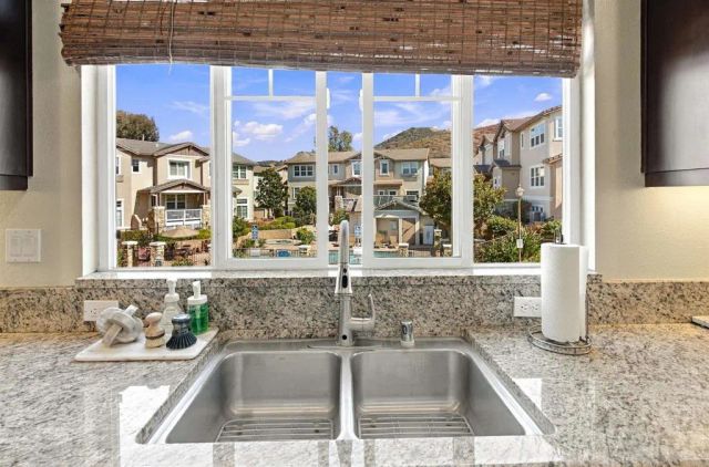 2011 Copper Ridge Rd, Santee, CA 92071