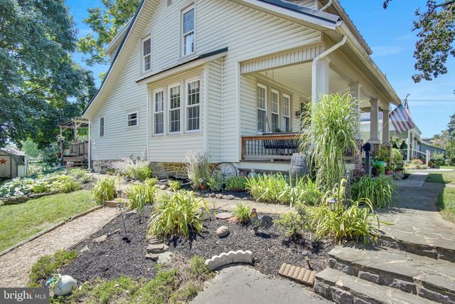 1538 BRANDT AVE, New Cumberland, PA 17070