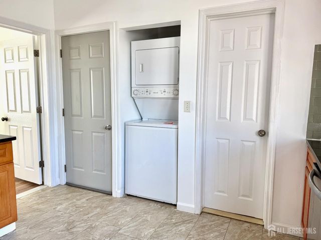 204 Baltimore Avenue, Hillside, NJ 07205