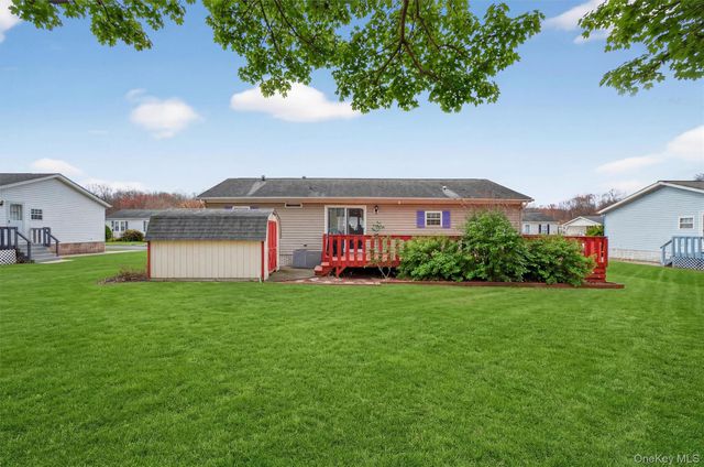 32 2nd Drive, Hyde Park, NY 12538